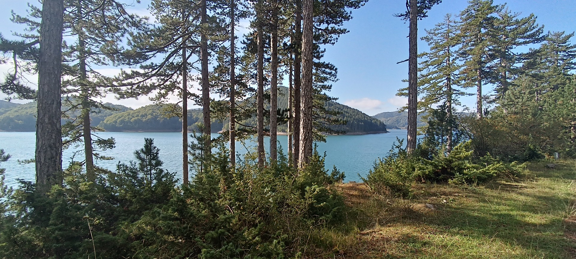 Λίμνη Αώου από βόρεια